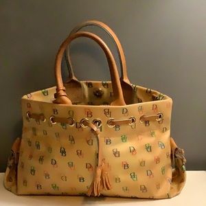 Vintage Dooney& Bourke yellow bag